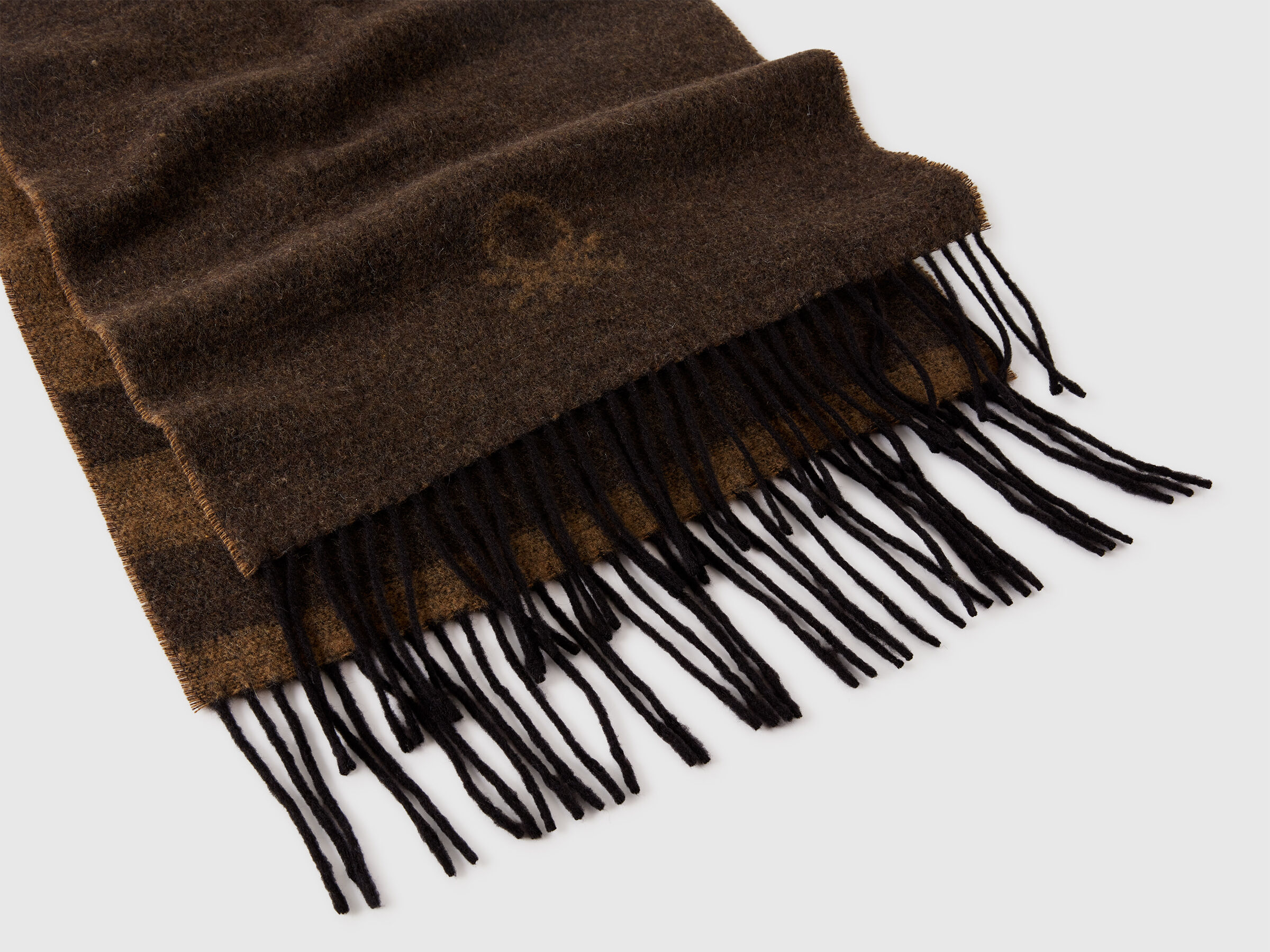 SCARF Men image number 2